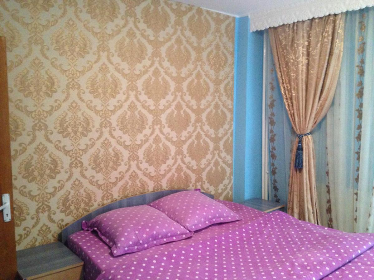 Ultracentral zona zero apartament Bacău Esterno foto