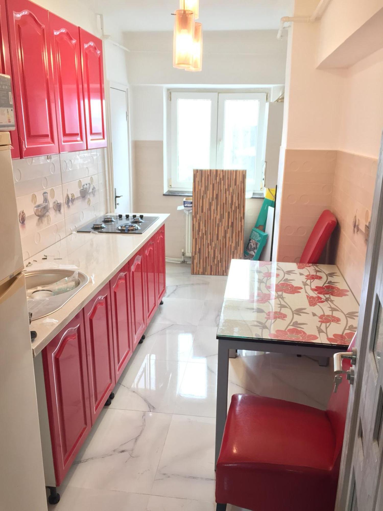 Ultracentral zona zero apartament Bacău Esterno foto